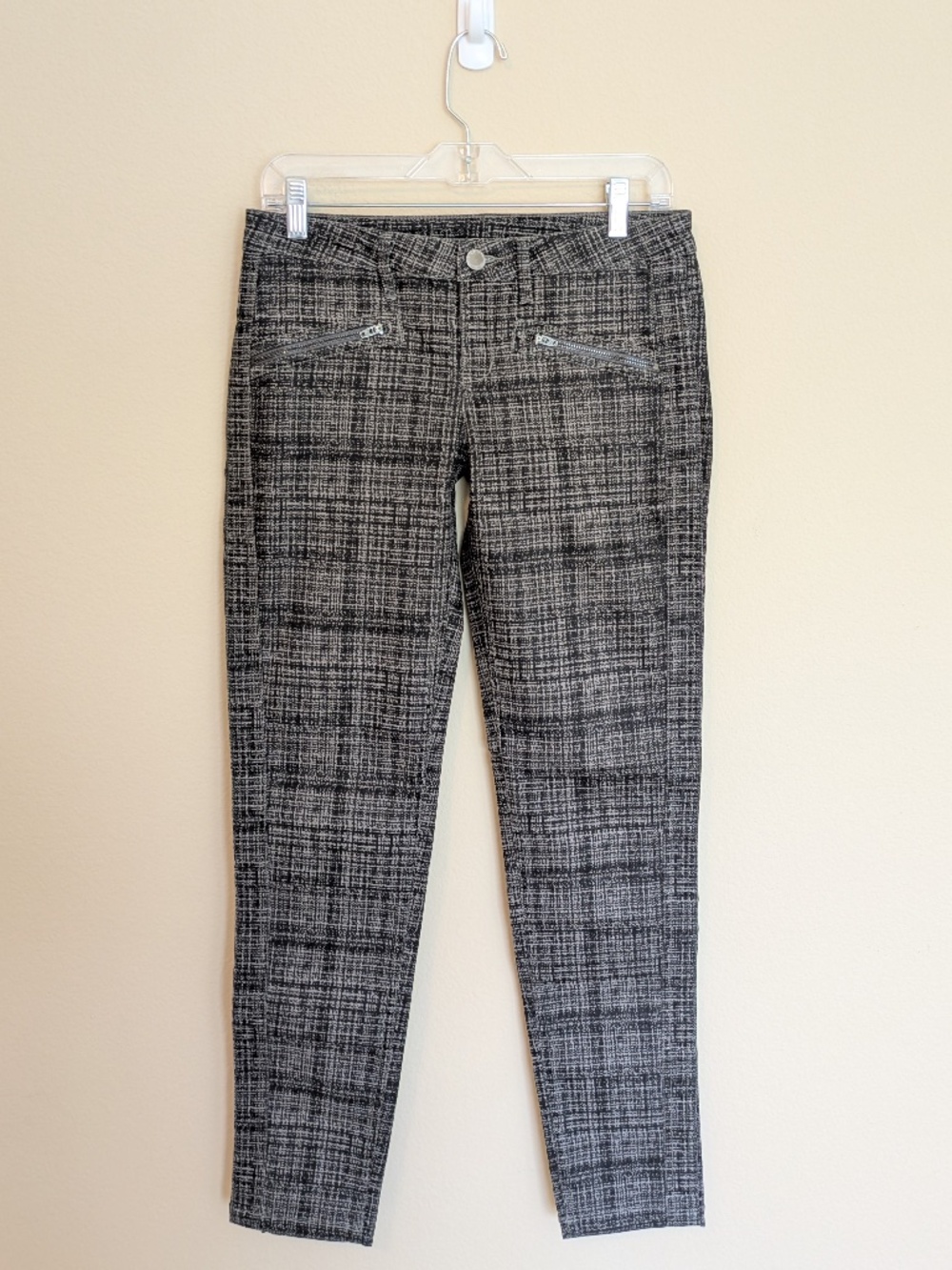 Lolë Black & Gray Plaid Pants
